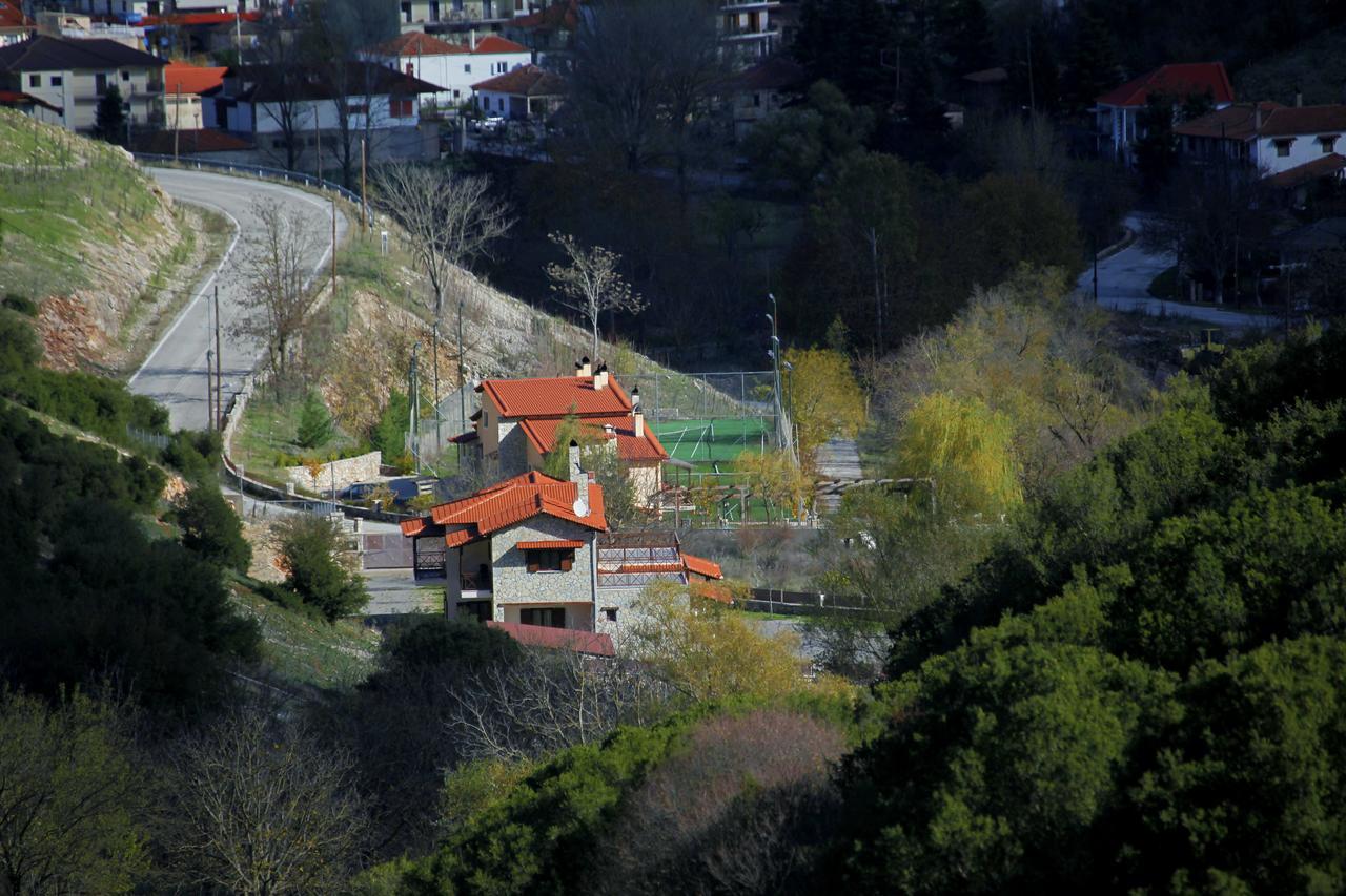 Guesthouse Mouses Kalavryta Exterior photo